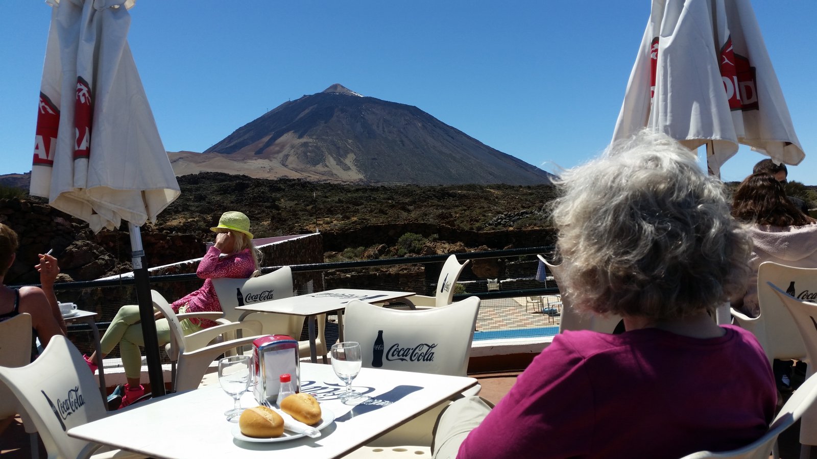 Op het terras op El Teide, we zijn hier op ca. 2500 meter
